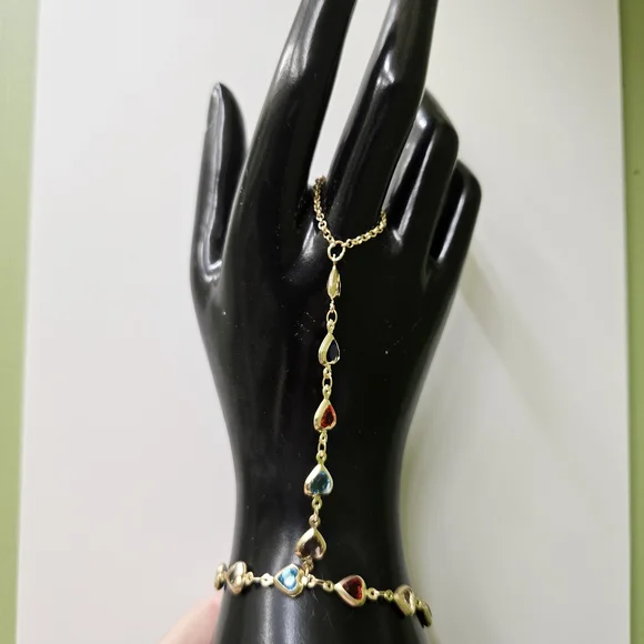 Heart Hand Chain Multicolor Heart Shaped Zircon Hand Chain Bracelet - Picture 5 of 10